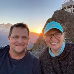 Meet Your Poshers, Siblings Julie and Eric